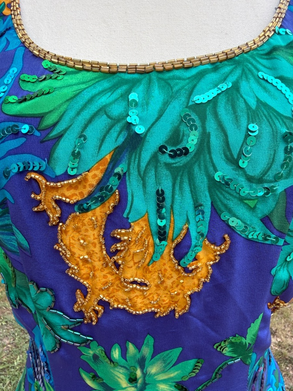 100% silk Tropical A.J. Bari Blue &Green Floral Party Dress with Gold Embroidery - Picture 8 of 17